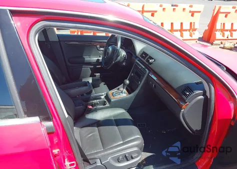 2008 Audi A4 3.2 z USA, uszkodzony, nr VIN WAUDH78E68A144187